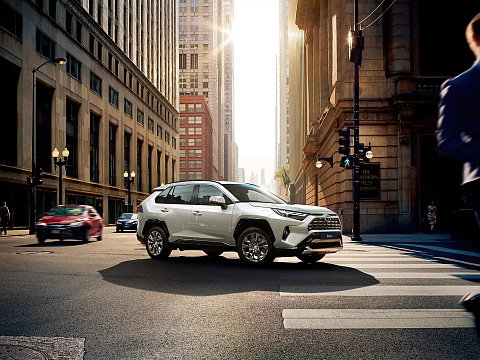 Toyota RAV4 2025