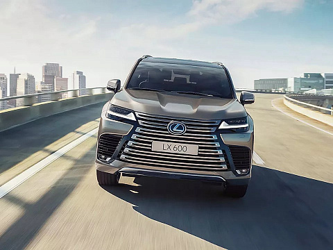 Lexus LX 600