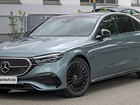 Mercedes-Benz E-Class 2026