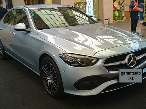 Mercedes-Benz C-Class 2026