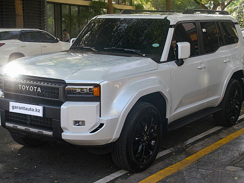 Toyota Land Cruiser 250 2025