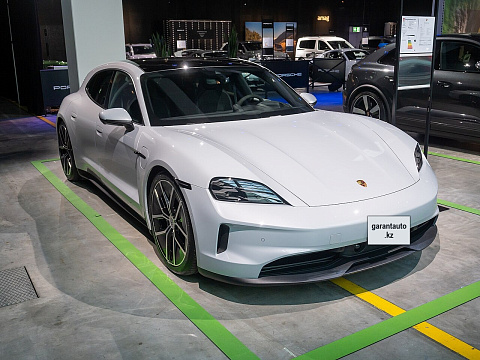 Porsche Taycan GTS Sport Turismo 2026