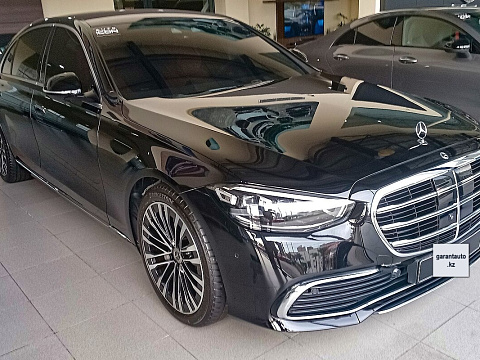 Mercedes-Benz S-Class Sedan Long 2026